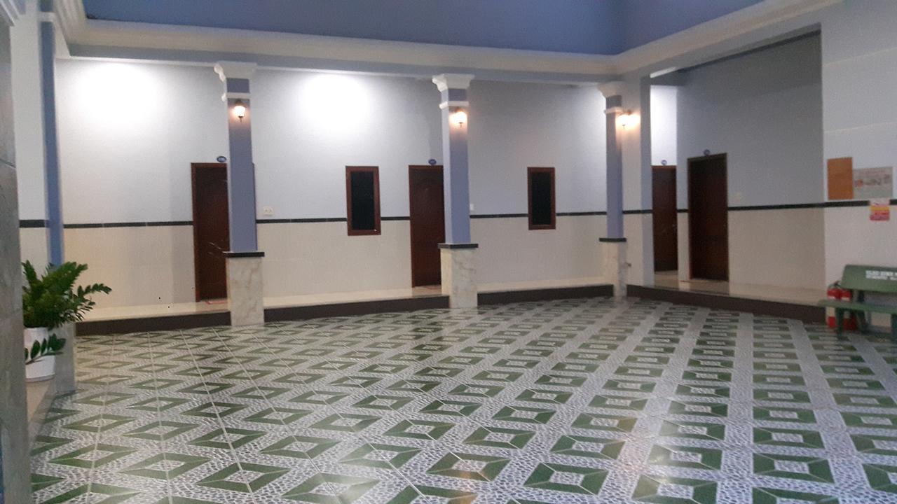 Motel Hoang Gia Long Khanh Екстер'єр фото